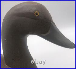 1984 Duck Decoy Signed. William M Boyd Great Condition