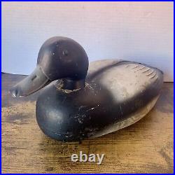 4 Vintage Duck Decoys 3 Animal Trap + 1 Very Rare Blue/Teal Feather Herter's