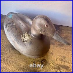 4 Vintage Duck Decoys 3 Animal Trap + 1 Very Rare Blue/Teal Feather Herter's