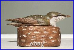 Antique Elmer Crowell Miniature Carved Wood Water Thrush Bird On Nest Base Decoy