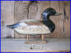 Antique-Vintage-Factory-Mason-Bluebill-Broadbill-Wooden duck decoy