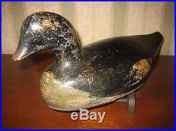 Antique hollow body duck decoy, Great Form, folk art