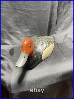 Aythya americana redhead drake finished and painted at crossroad cottage decoys