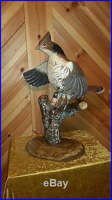 Drumming ruffed grouse, duck decoy, grouse woodcarving by Casey Edwards