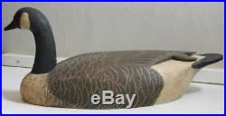 Full Size Canada Goose Decoy By Danny Wiggle Of Ontario