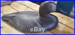 Holly Sinkbox Decoy PR in 50's Joiner Paint. Extremely Rare Duck Goose Shorebird