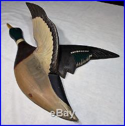 Large 19 Pair Signed Charles Hart Flying Mallard Duck Decoygloucester, Mass