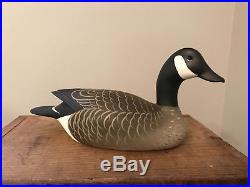 Mini Canada Goose Duck Decoys By Bill Schauber Chestertown, Md S/D 1990