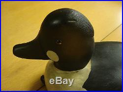 RARE PAIR 1950 D. W. DAVEY NICHOL Golden Eye Duck Decoy SMITHS FALLS ONTARIO