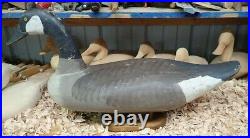 R. Madison Mitchell of Havre de Grace Maryland 1966 Canada Goose Decoy Signed