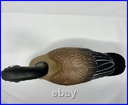 VTG Life-Size SOLID Hand Painted Goose Decoy 21 X 11 Glass Eyes Hunting Decor