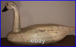 Vintage Carved Wood White Swan Duck Decoy Unknown Maker And Origin