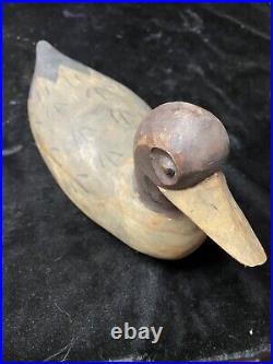 Vintage Hand Painted Wood Duck solid wood Original Decoy
