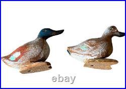 Vintage Hardy Davidson Duck Decoy Hand Carved With 2 Small Ducks Green Wing Teal