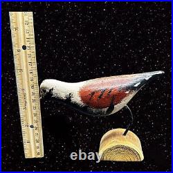 Vintage Shorebird Decoy Carving Ruddy Turnstone Signed 70s Signed Figure 5T 8W