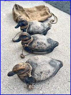 Vintage c1940s Paper Mache & Wood Base Duck Decoys with Canvas Carrying Bag