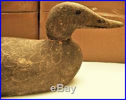 Weighted Hand Carved Hand Painted Wooden Duck Decoy 2 Part w Glass Eyes Benz
