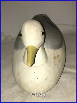 Wildfowler Sea Gull Decoy Bird Point. Pleasant Vintage