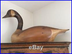 Wooden Hand Carved Canadian Goose Signed By DuFour'84